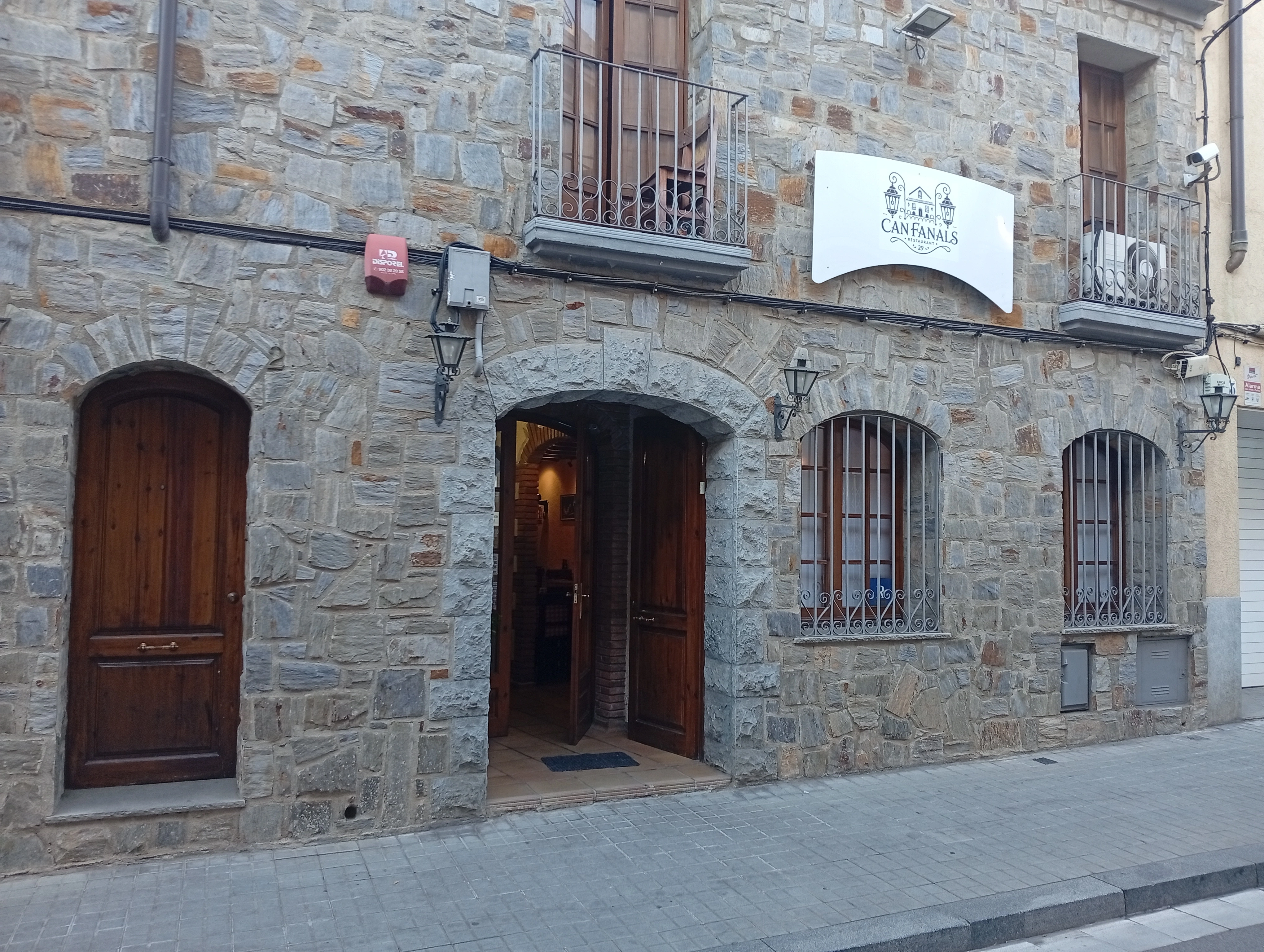 Exterior del restaurant Can Fanals a Sabadell