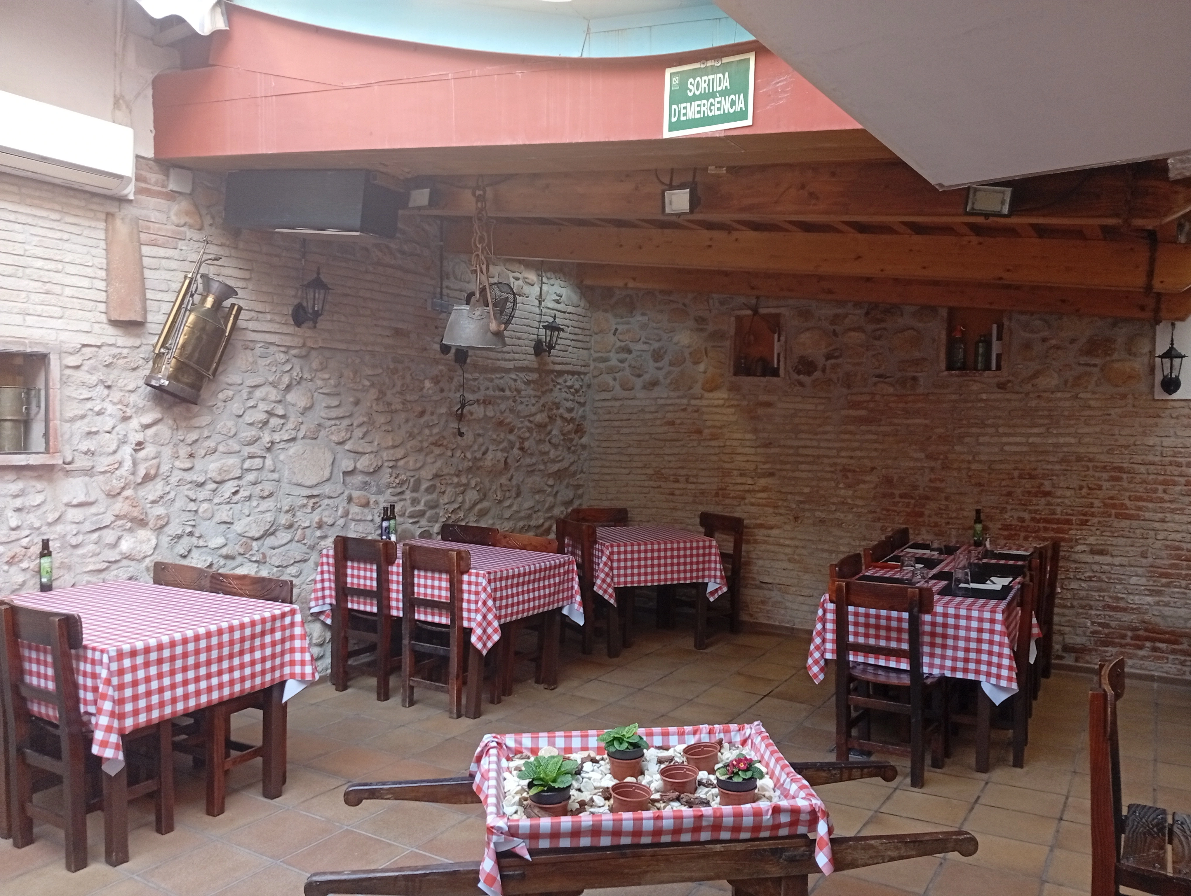 Terrassa del restaurant Can Fanals a Sabadell